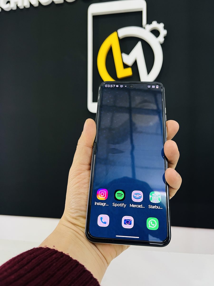 Celular reparado